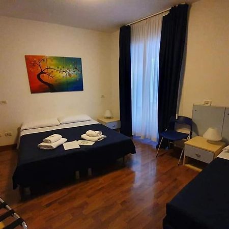 Hotel La Bussola Múggia Pokoj fotografie