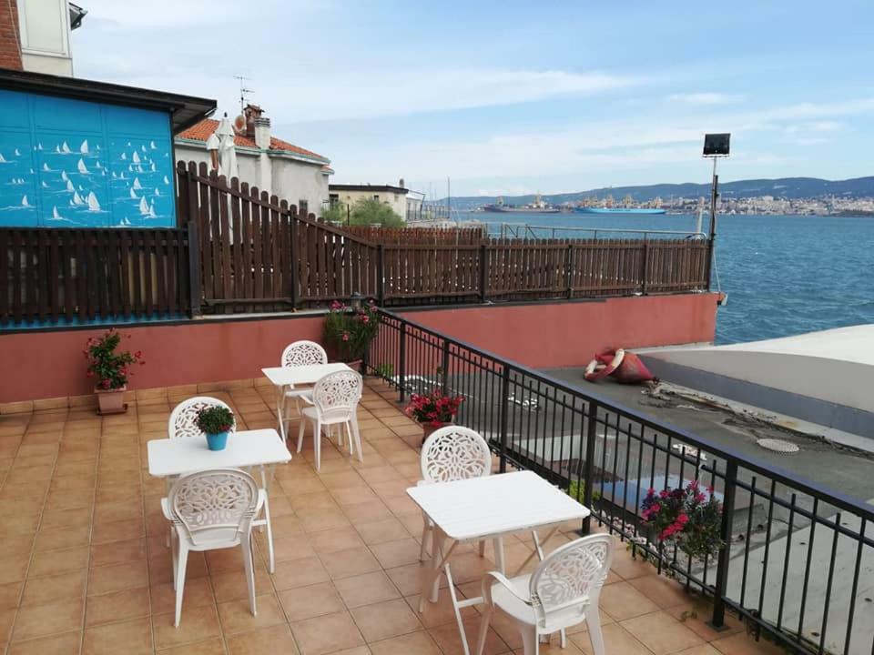 Hotel La Bussola Múggia Exteriér fotografie